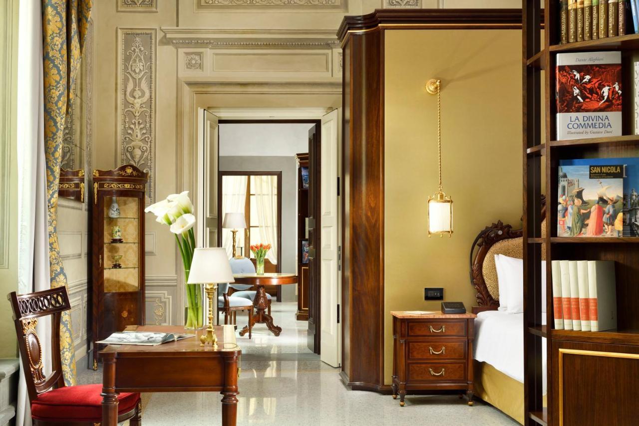 Palazzo Portinari Salviati Residenza D'Epoca Hotel Florence Exterior photo