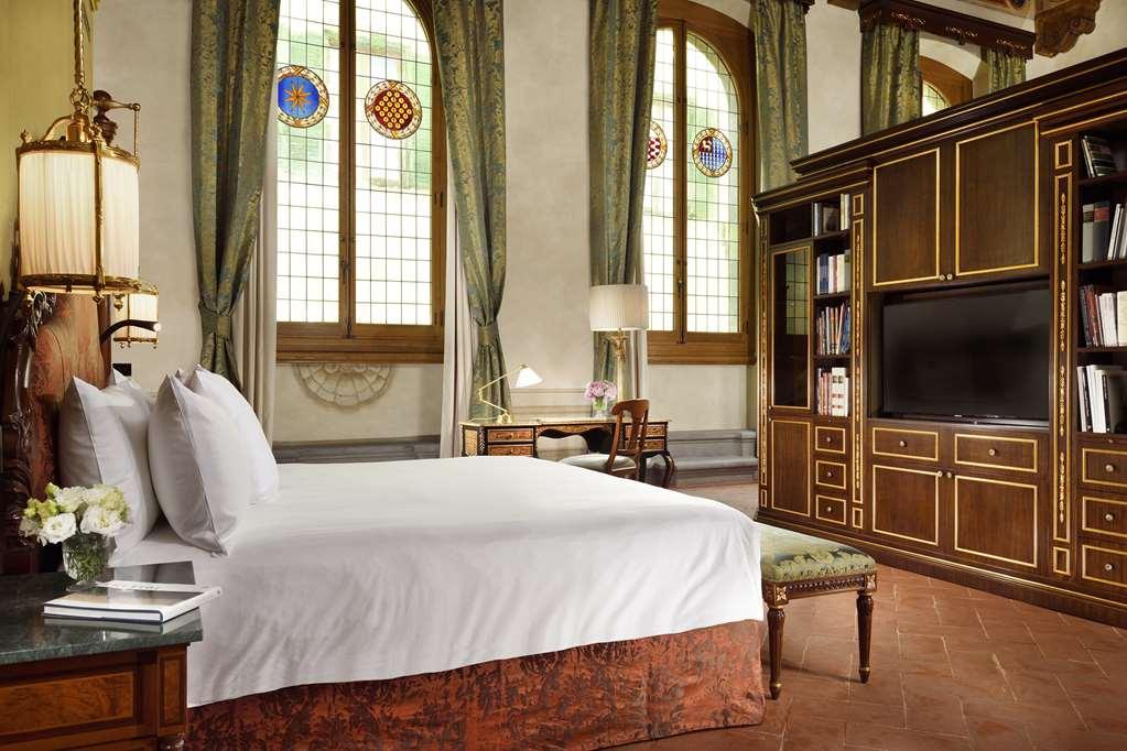 Palazzo Portinari Salviati Residenza D'Epoca Hotel Florence Room photo